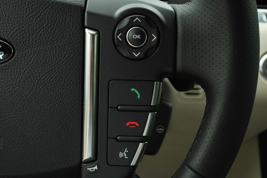  Land Rover Range Rover Sport 2013 года  (фото 30 из 46)